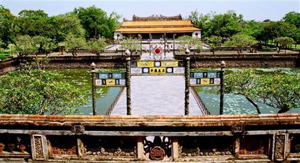 QUẦN THỂ DI TÍCH CỐ ĐÔ HUẾ